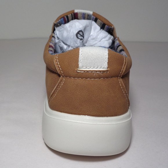 IZOD Size 9.5 M JACKSON Brown Slip On Loafers New Men\'s Shoes